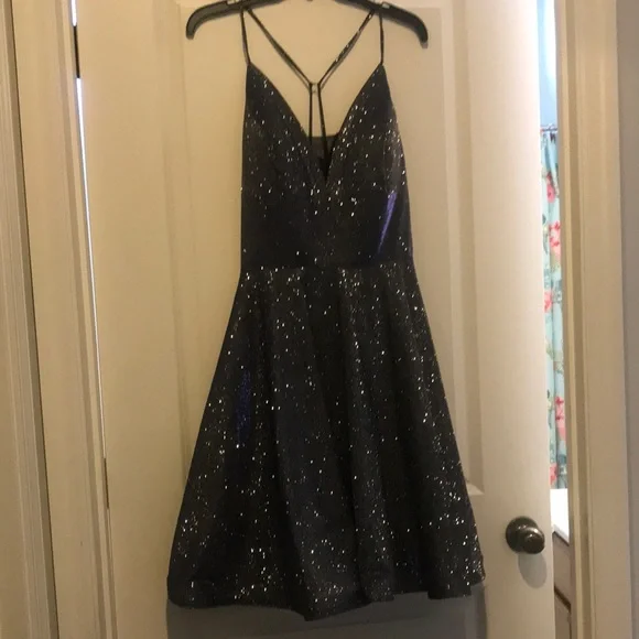knee length shimmer dress One-Shoulder Knee-Length Cocktail Dress with Sequins Burgundy / Small main image 1